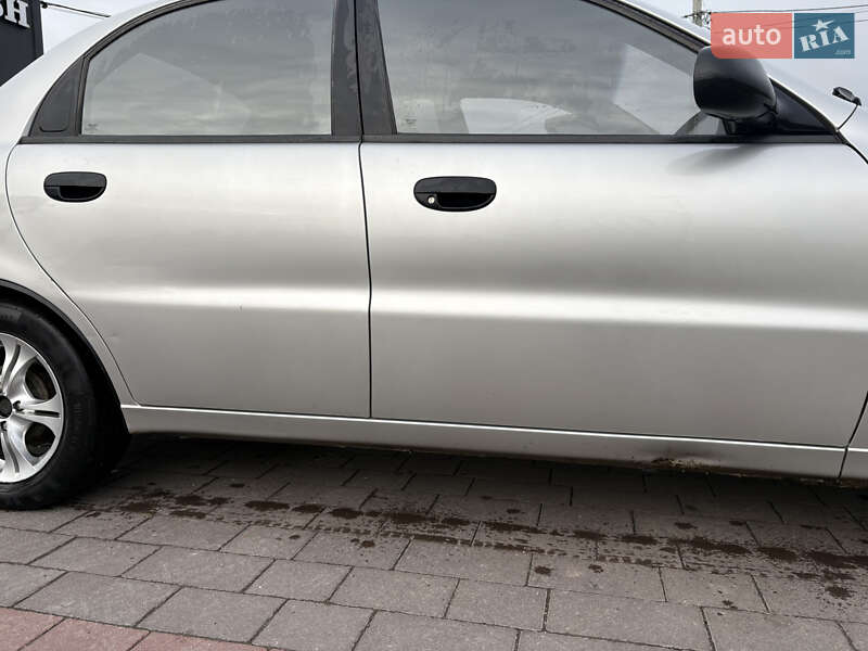 Седан Daewoo Lanos 2004 в Львові фото 5 Седан Daewoo Lanos 2004 в Львові