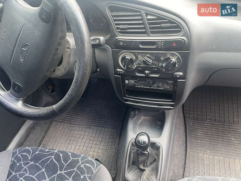 Седан Daewoo Lanos 2004 в Харкові фото 16 Седан Daewoo Lanos 2004 в Харкові