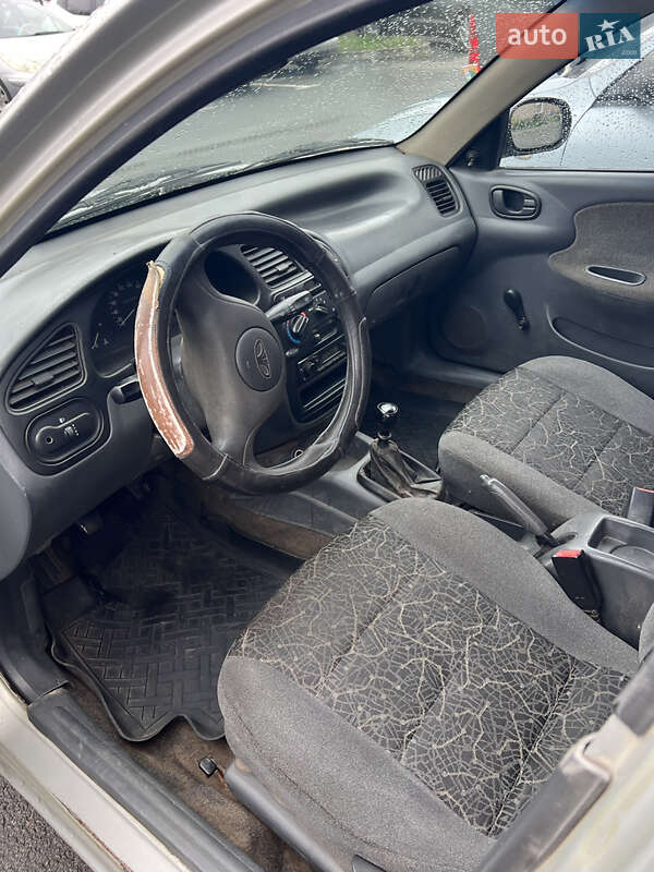 Седан Daewoo Lanos 2004 в Харкові