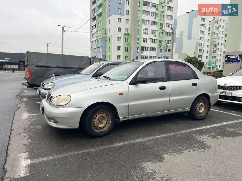 Седан Daewoo Lanos 2004 в Харкові