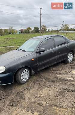 Седан Daewoo Lanos 1999 в Червонознаменке