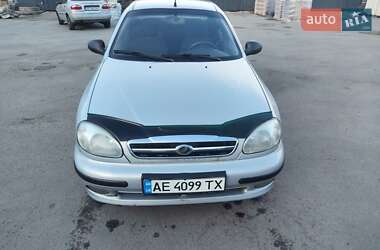 Седан Daewoo Lanos 2011 в Днепре