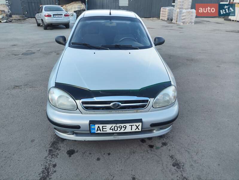 Daewoo Lanos 2011