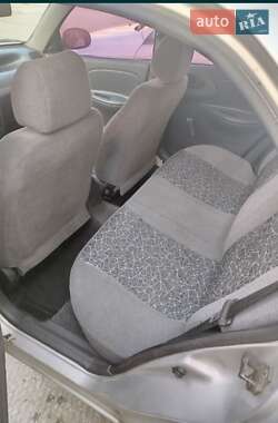 Седан Daewoo Lanos 2010 в 