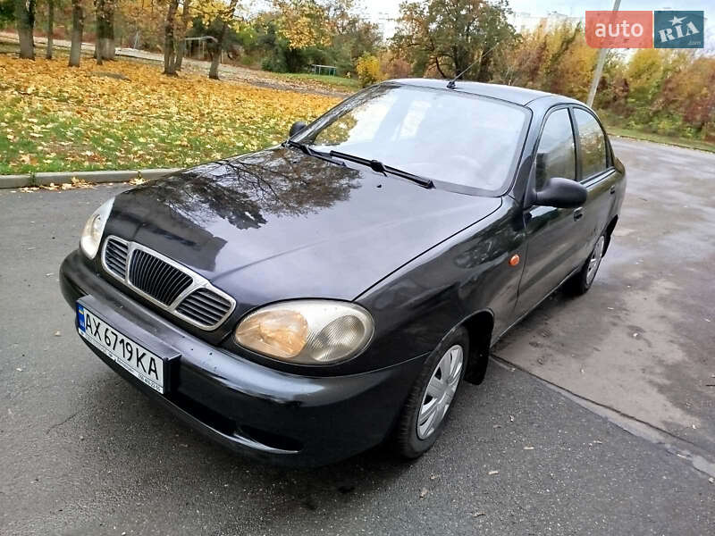 Седан Daewoo Lanos 2008 в  фото Седан Daewoo Lanos 2008 в