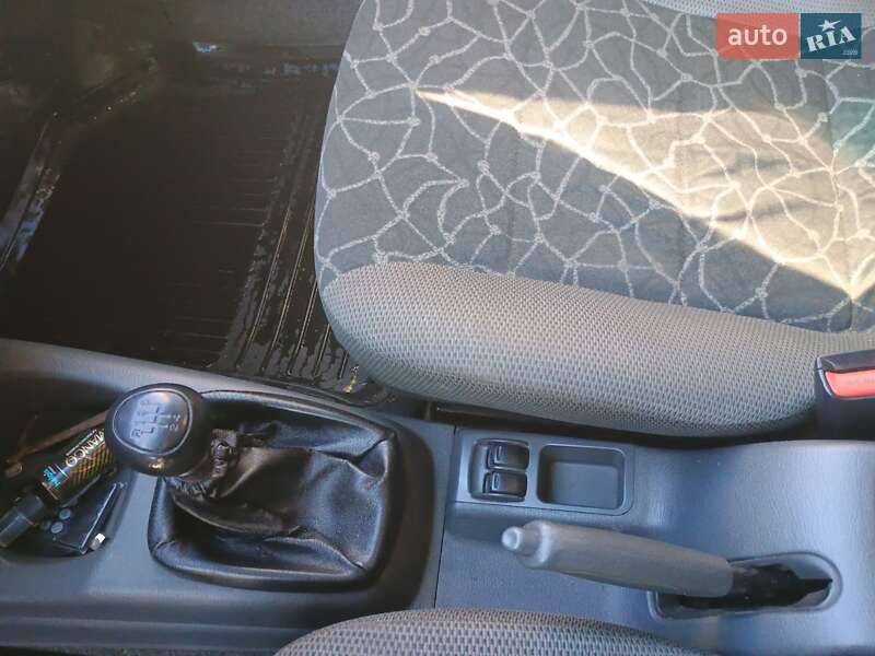 Седан Daewoo Lanos 2003 в Хмельницком фото 12 Седан Daewoo Lanos 2003 в Хмельницком
