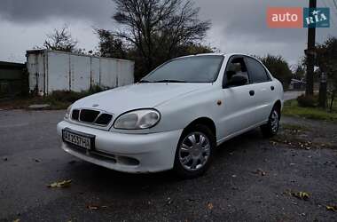 Седан Daewoo Lanos 2004 в Харькове