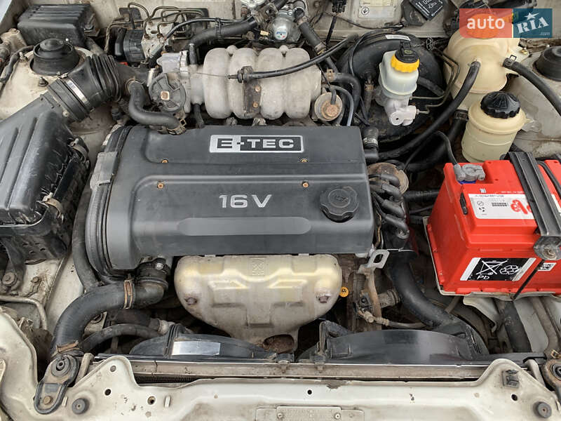 Хетчбек Daewoo Lanos 2003 в Дніпрі