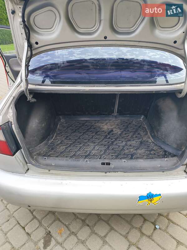 Седан Daewoo Lanos 2005 в Дунаївцях