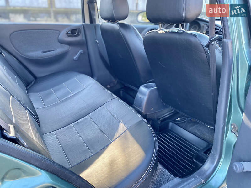Седан Daewoo Lanos 2006 в Кропивницком