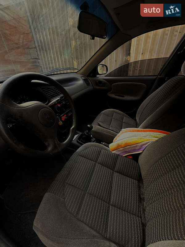 Седан Daewoo Lanos 2008 в Чернівцях
