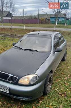 Седан Daewoo Lanos 2008 в Пагорбах