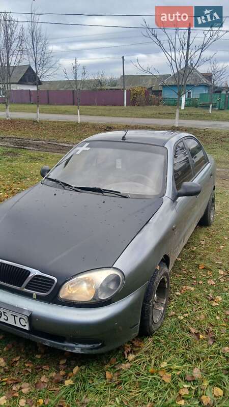 Седан Daewoo Lanos 2008 в  фото Седан Daewoo Lanos 2008 в