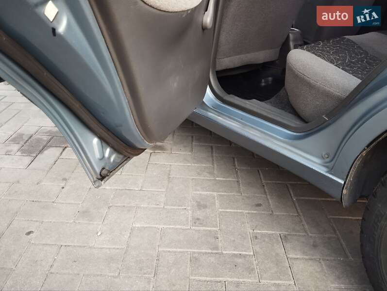 Седан Daewoo Lanos 2008 в Запоріжжі