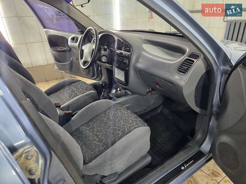 Седан Daewoo Lanos 2008 в Краснограде