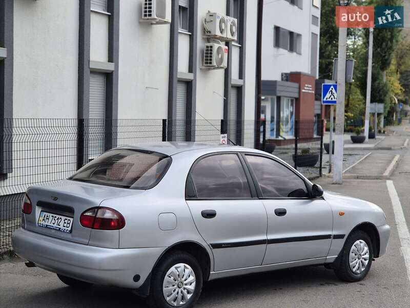 Седан Daewoo Lanos 2008 в Дніпрі