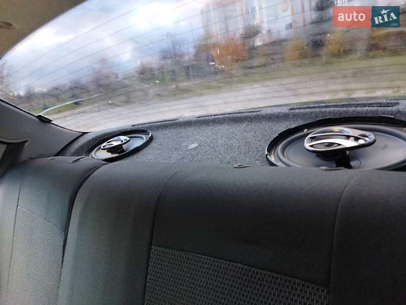 Седан Daewoo Lanos 2005 в Івано-Франківську фото 28 Седан Daewoo Lanos 2005 в Івано-Франківську