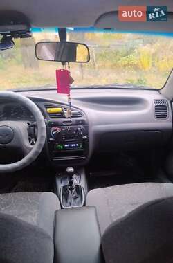 Седан Daewoo Lanos 2007 в Сарнах