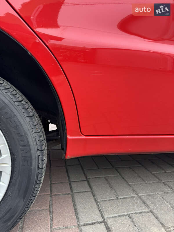 Седан Daewoo Lanos 2008 в Полтаві