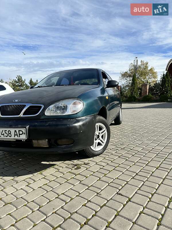 Седан Daewoo Lanos 1998 в Одесі