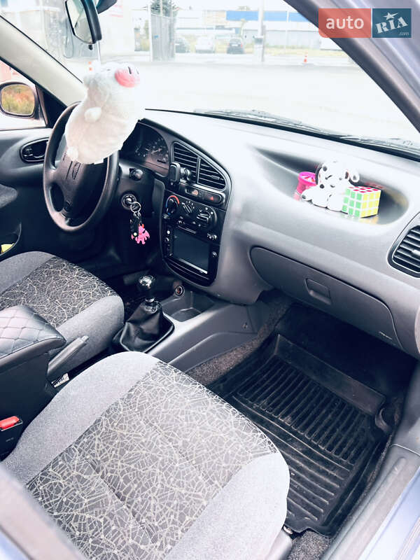 Седан Daewoo Lanos 2008 в Києві