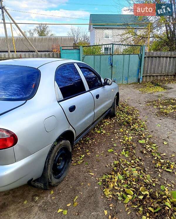 Седан Daewoo Lanos 2004 в Кропивницком