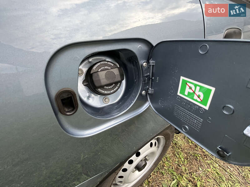 Седан Daewoo Lanos 2008 в Миргороде