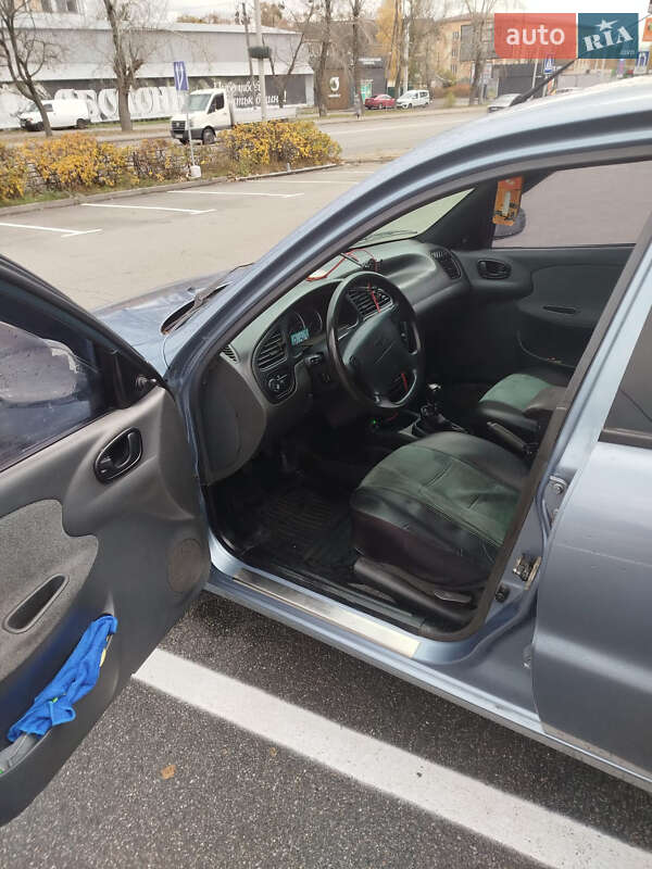 Седан Daewoo Lanos 2008 в Киеве