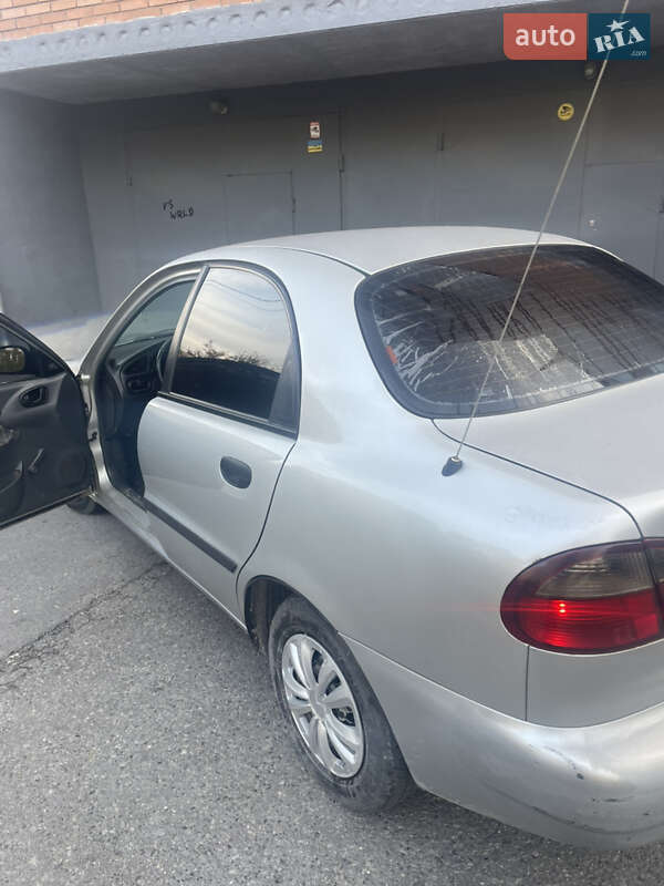 Седан Daewoo Lanos 2002 в Тернополе фото 4 Седан Daewoo Lanos 2002 в Тернополе
