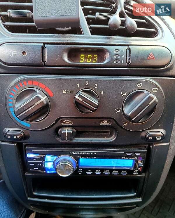 Седан Daewoo Lanos 2004 в Черкассах