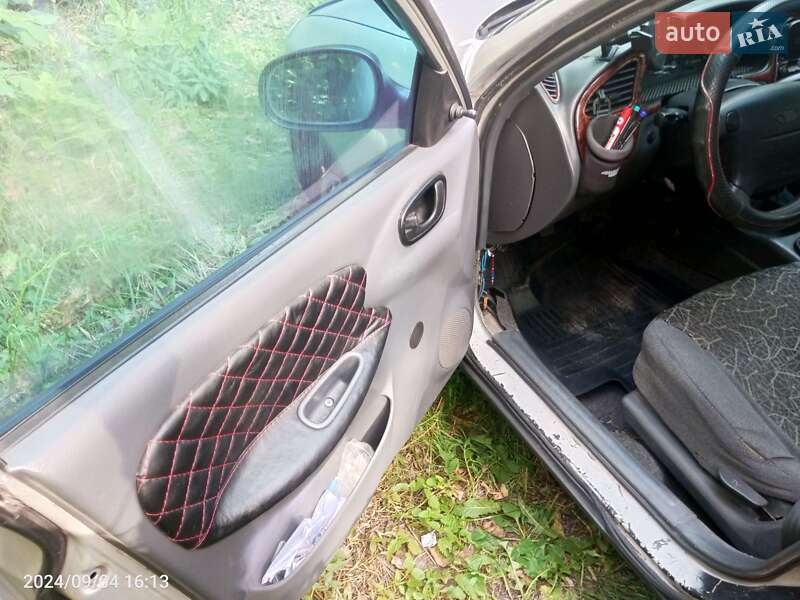 Седан Daewoo Lanos 2006 в Житомире