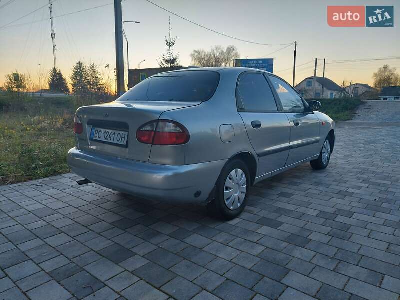 Седан Daewoo Lanos 2007 в Староконстантинове