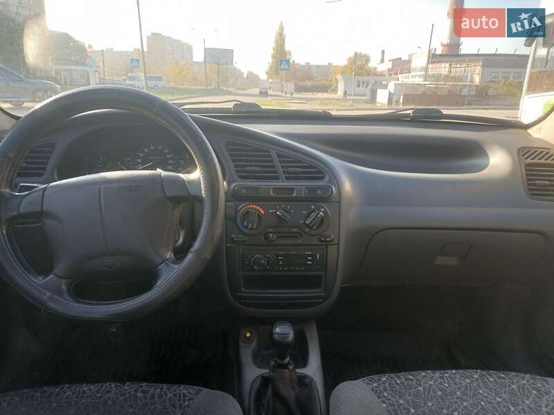 Седан Daewoo Lanos 2008 в Запоріжжі