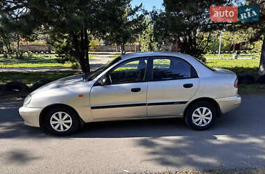 Седан Daewoo Lanos 2004 в Одессе