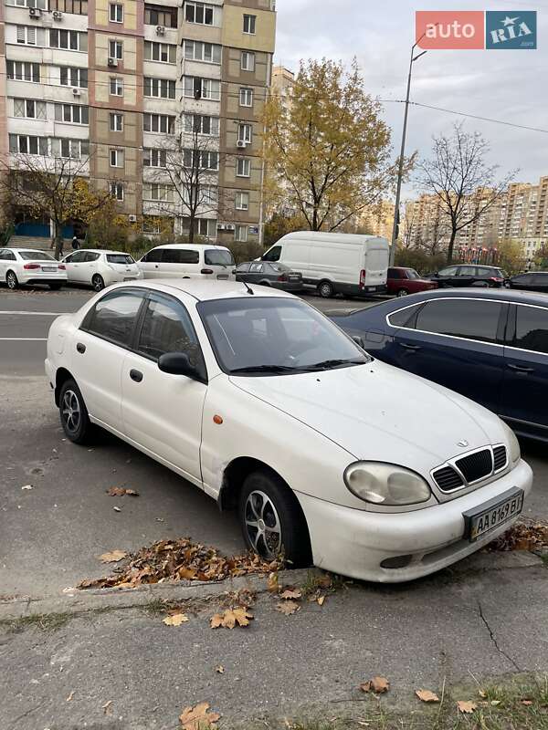 Седан Daewoo Lanos 2004 в Києві
