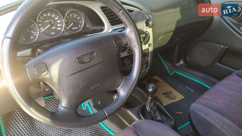 Хетчбек Daewoo Lanos 2003 в Чернівцях фото 26 Хетчбек Daewoo Lanos 2003 в Чернівцях
