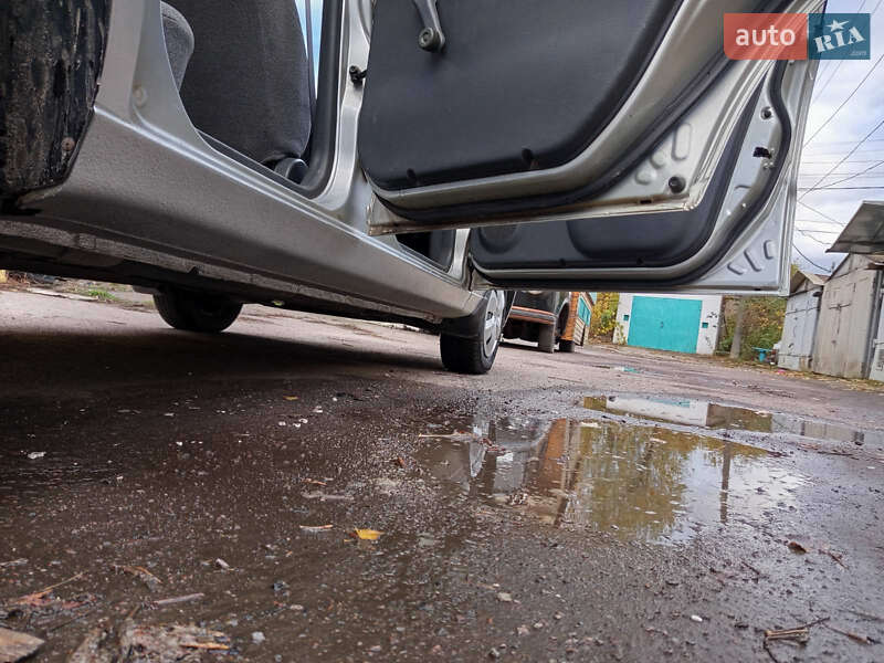 Хетчбек Daewoo Lanos 2008 в Запоріжжі