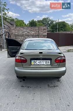 Седан Daewoo Lanos 2003 в Львові