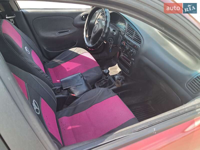 Седан Daewoo Lanos 2007 в Олександрії