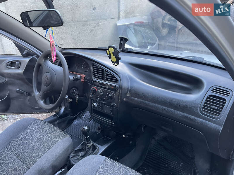 Седан Daewoo Lanos 2005 в Киеве фото 13 Седан Daewoo Lanos 2005 в Киеве