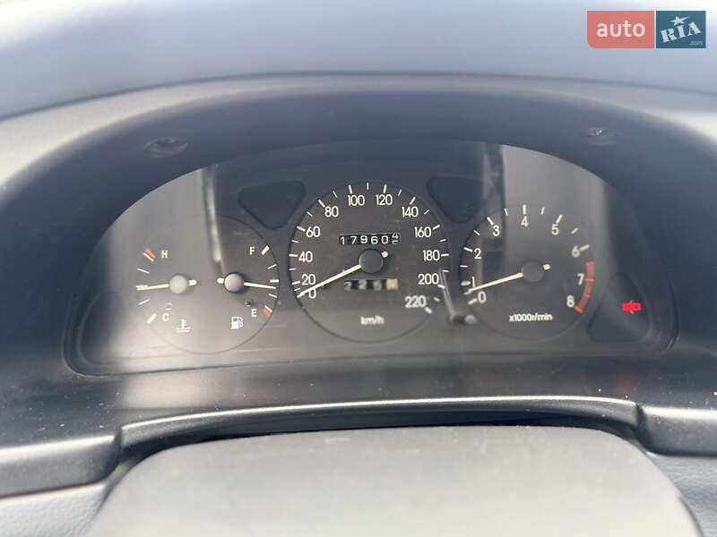 Седан Daewoo Lanos 2011 в Киеве фото 15 Седан Daewoo Lanos 2011 в Киеве