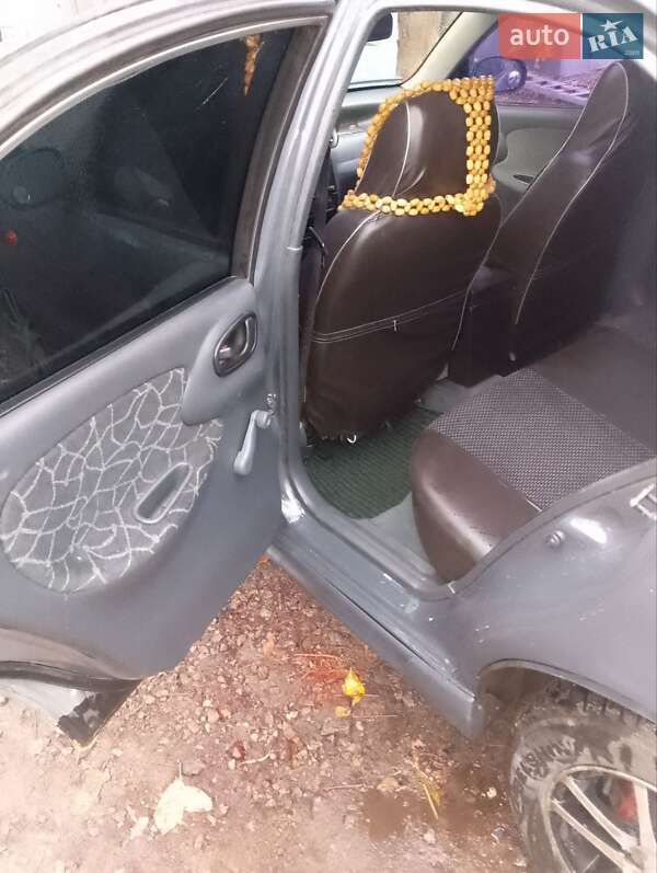 Седан Daewoo Lanos 2003 в Демидове фото 4 Седан Daewoo Lanos 2003 в Демидове