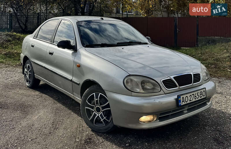 Седан Daewoo Lanos 2004 в Виноградове