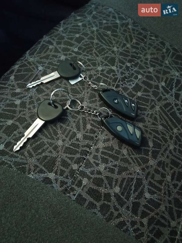 Седан Daewoo Lanos 2008 в Стрые