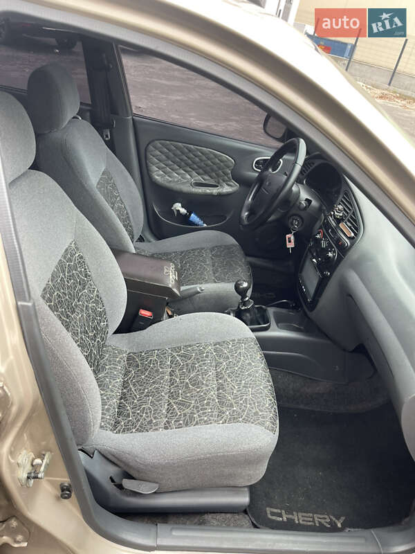 Седан Daewoo Lanos 2008 в Києві