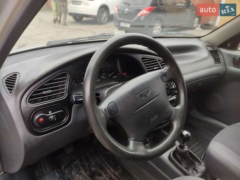 Седан Daewoo Lanos 2004 в Виннице фото 3 Седан Daewoo Lanos 2004 в Виннице