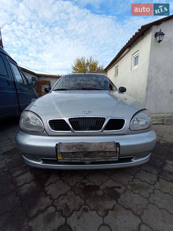 Седан Daewoo Lanos 2006 в Комсомольському