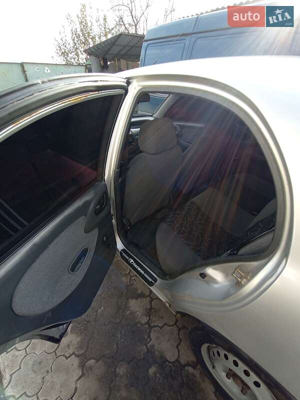 Седан Daewoo Lanos 2006 в Комсомольському