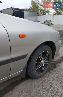 Седан Daewoo Lanos 2004 в Днепре