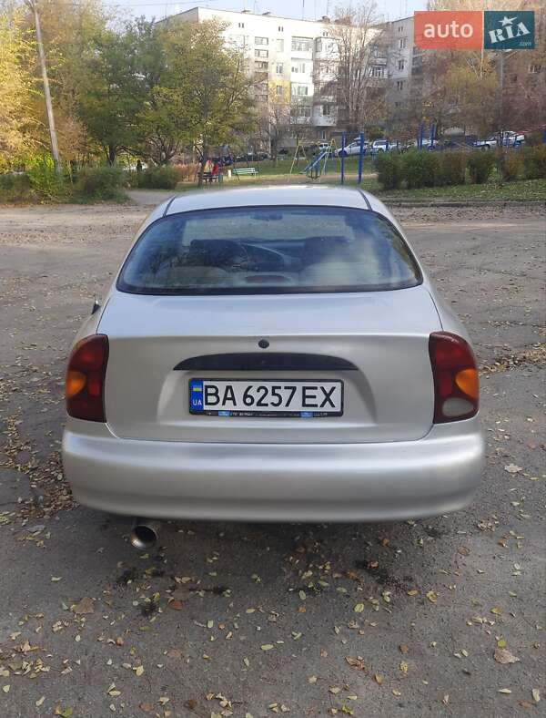 Седан Daewoo Lanos 2005 в Запорожье
